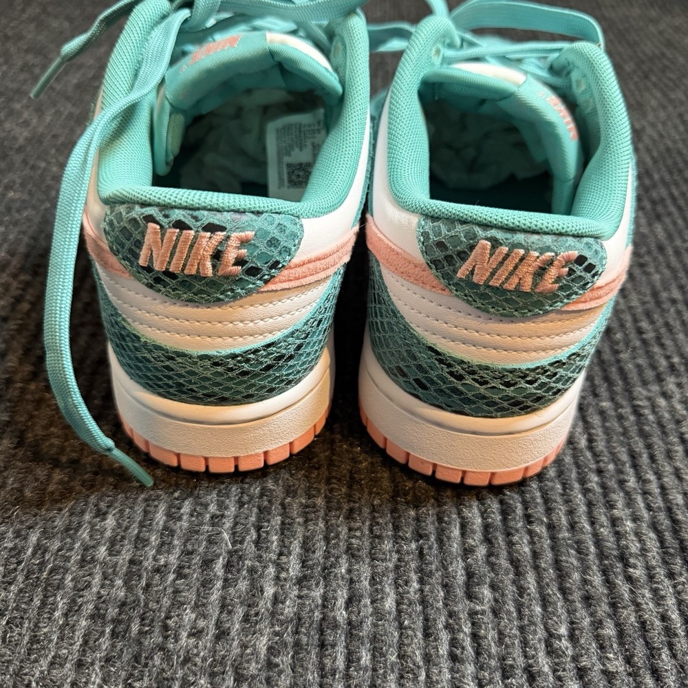 Nike Dunk Low Snakeskin Washed Teal Bleached Coral (DR8577-300) Size 6.5 - Picture 4 of 10